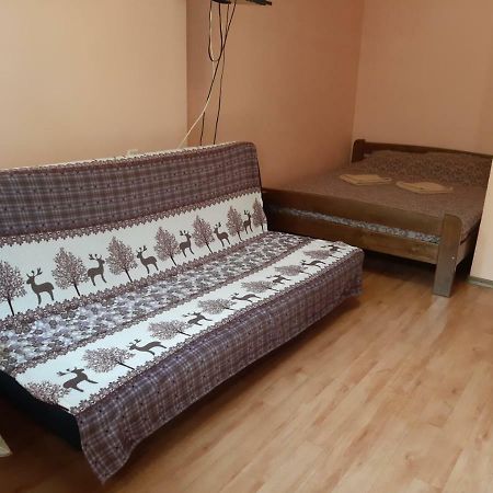 Звёздный Hotel Odessa Eksteriør billede