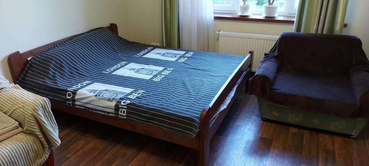 Звёздный Hotel Odessa Eksteriør billede