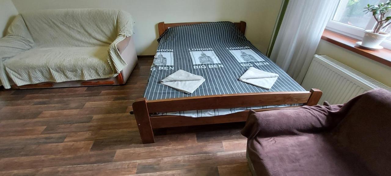 Звёздный Hotel Odessa Eksteriør billede