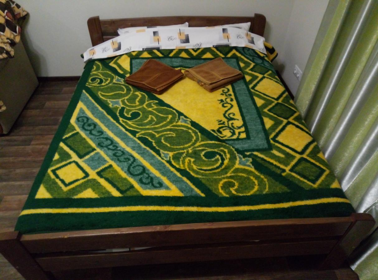 Звёздный Hotel Odessa Eksteriør billede