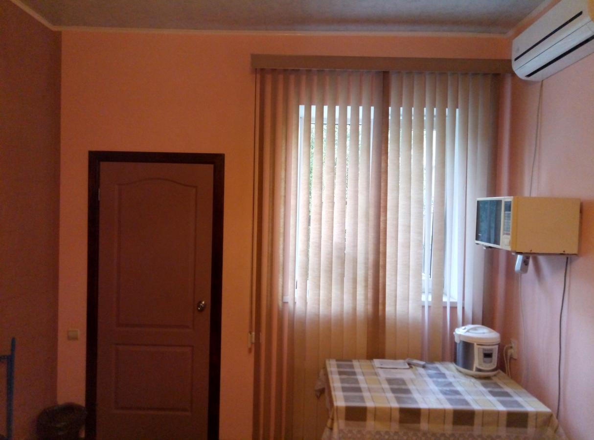 Звёздный Hotel Odessa Eksteriør billede