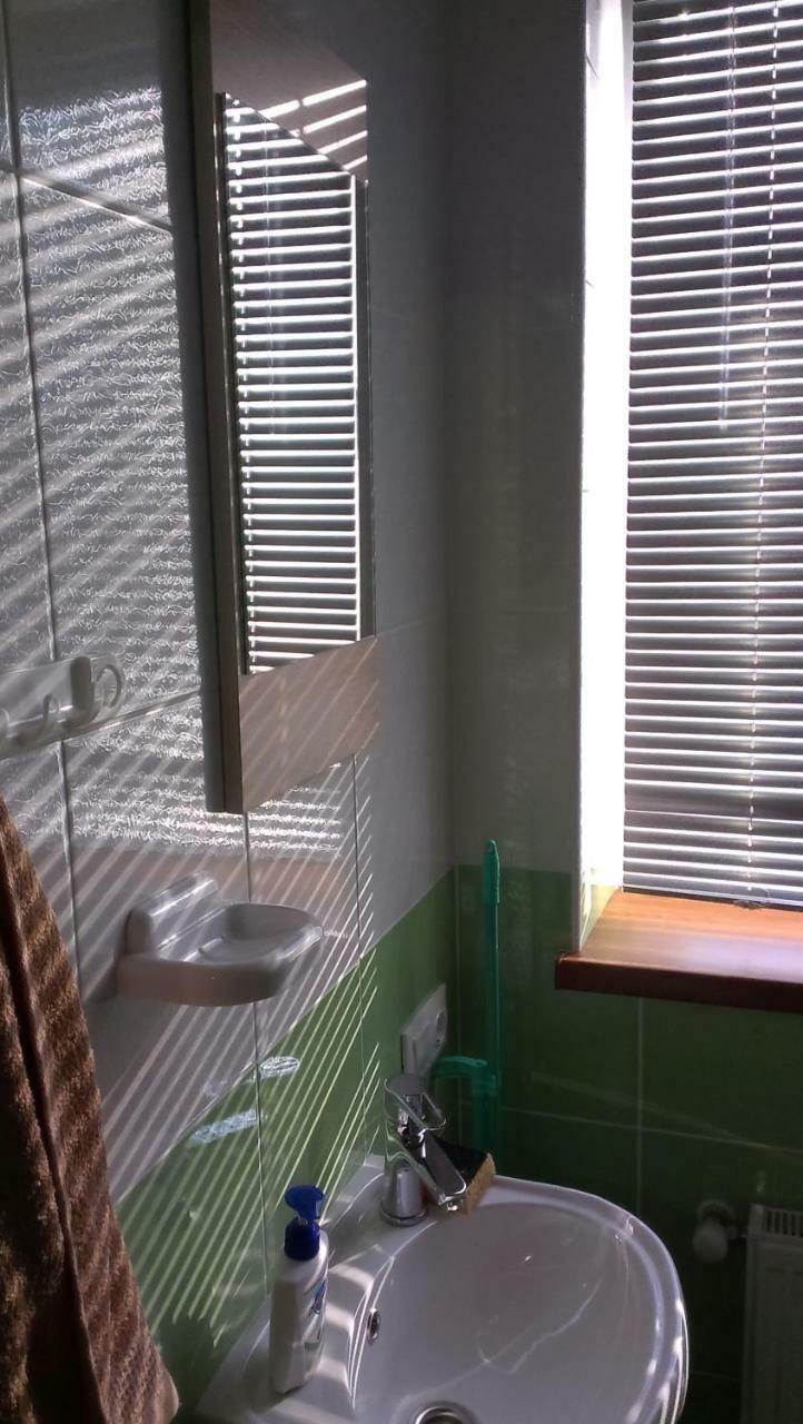 Звёздный Hotel Odessa Eksteriør billede