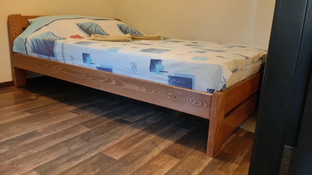 Звёздный Hotel Odessa Eksteriør billede