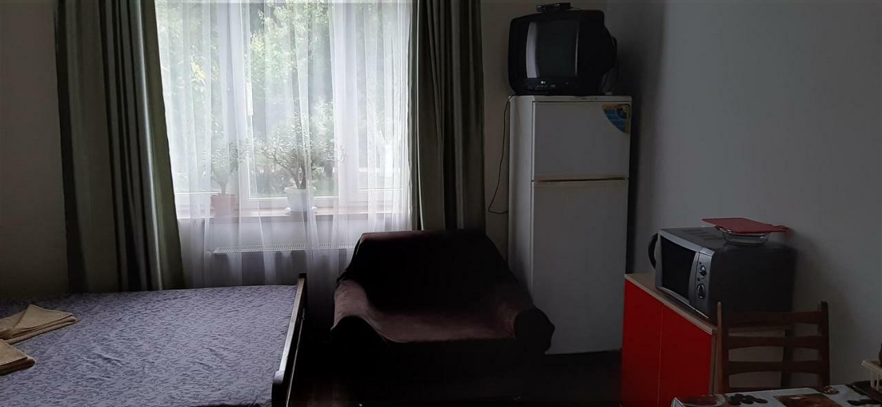 Звёздный Hotel Odessa Eksteriør billede